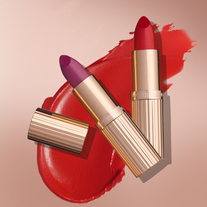 Lipstik anti lengket berwarna TINTS FEAST