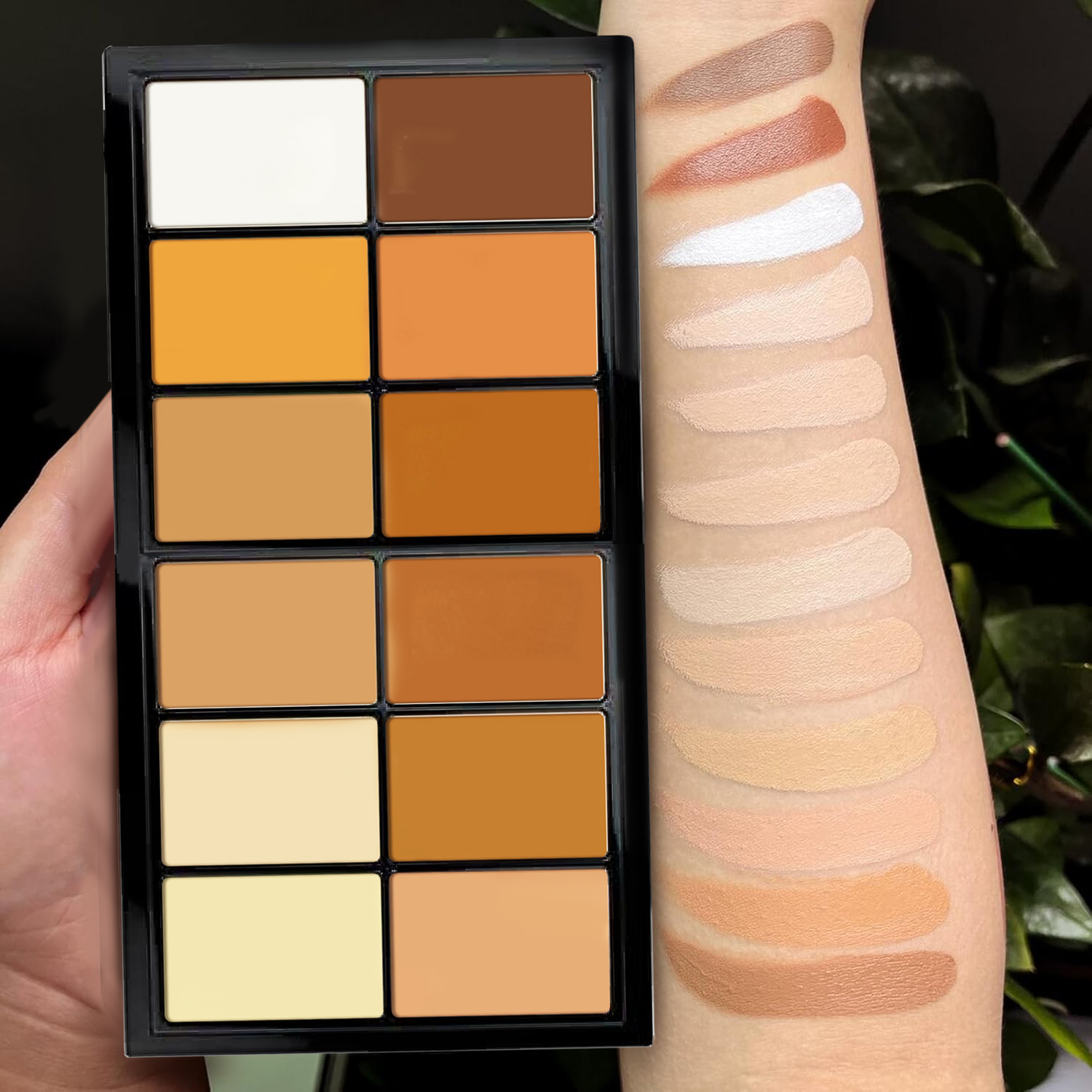 TINTS FEAST Palette de fard &agrave; joues contour surligneur cr&eacute;meux 12 couleurs