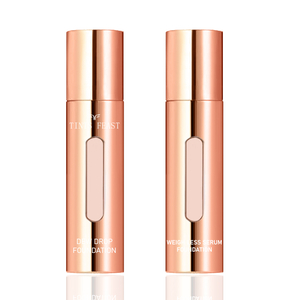 Lehce až středně kryc&iacute; tekut&aacute; podkladov&aacute; b&aacute;ze s orosen&yacute;m hydratačn&iacute;m povrchem pro denn&iacute; make-up