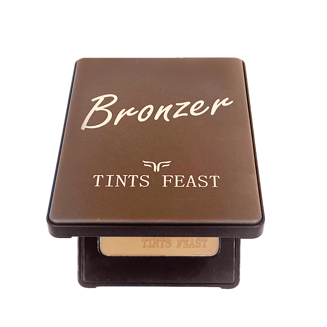 Magas pigmenttartalm&uacute; kr&eacute;m &eacute;s p&uacute;der veg&aacute;n smink bronzos&iacute;t&oacute;